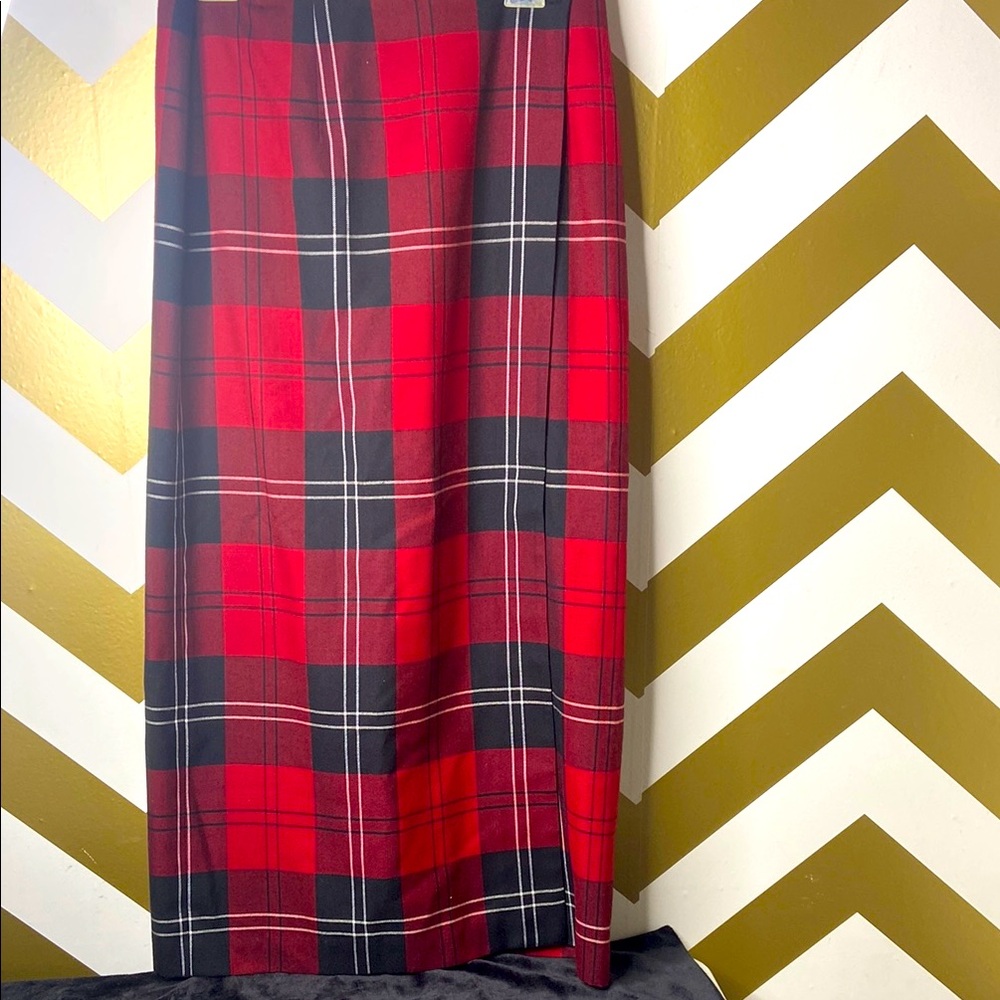 Plaid Red and Black Women's Skirt